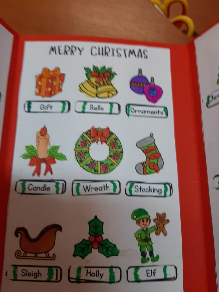 Wyniki szkolnego konkursu na bożonarodzeniowy słowniczek obrazkowy i plakat